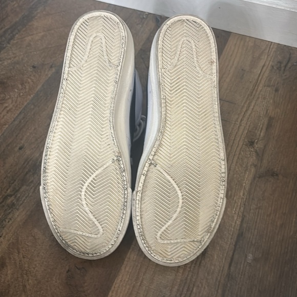 MAKE AN OFFER!!! GREAT CONDITION!! - Picture 6 of 6